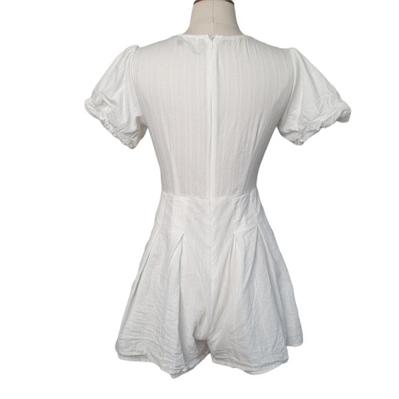 Ally | Size 8 | White Short Balloon Sleeve V-Neck Playsuit Lined - Picture 7 of 9